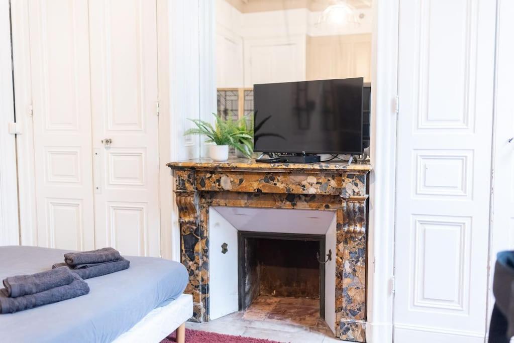 Ferienwohnung Immeuble L'Aristocrate - L'Authentique - Bd Carnot Angers Exterior foto