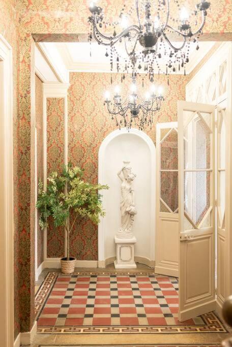 Ferienwohnung Immeuble L'Aristocrate - L'Authentique - Bd Carnot Angers Exterior foto