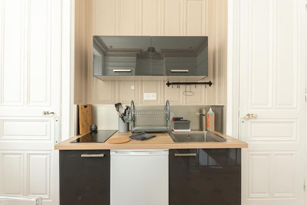 Ferienwohnung Immeuble L'Aristocrate - L'Authentique - Bd Carnot Angers Exterior foto
