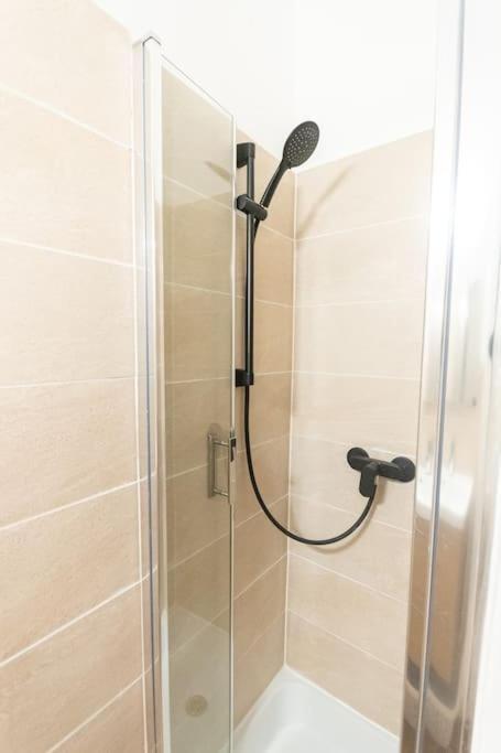 Ferienwohnung Immeuble L'Aristocrate - L'Authentique - Bd Carnot Angers Exterior foto